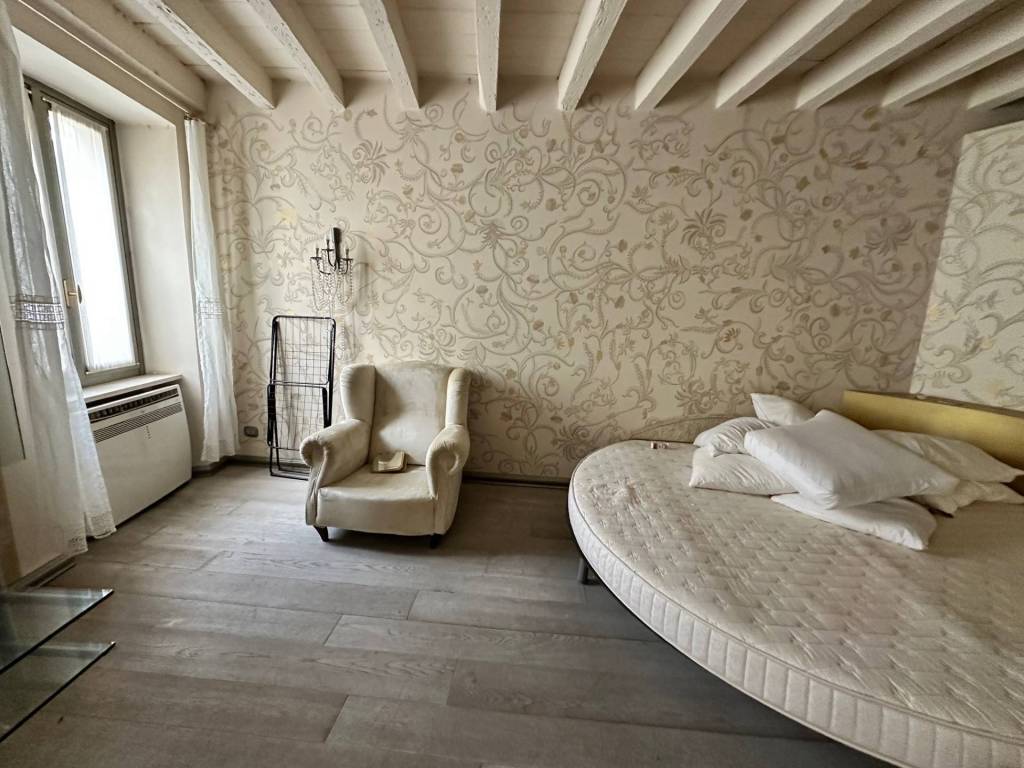 appartamento in affitto a Desenzano del Garda