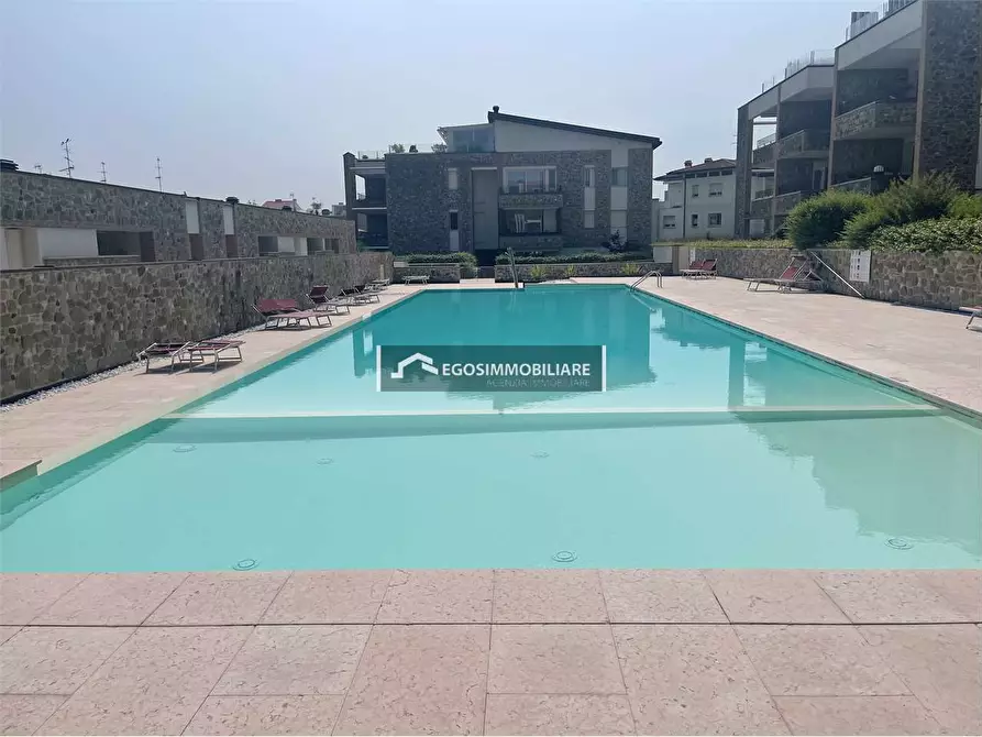 casa indipendente in affitto a Desenzano del Garda