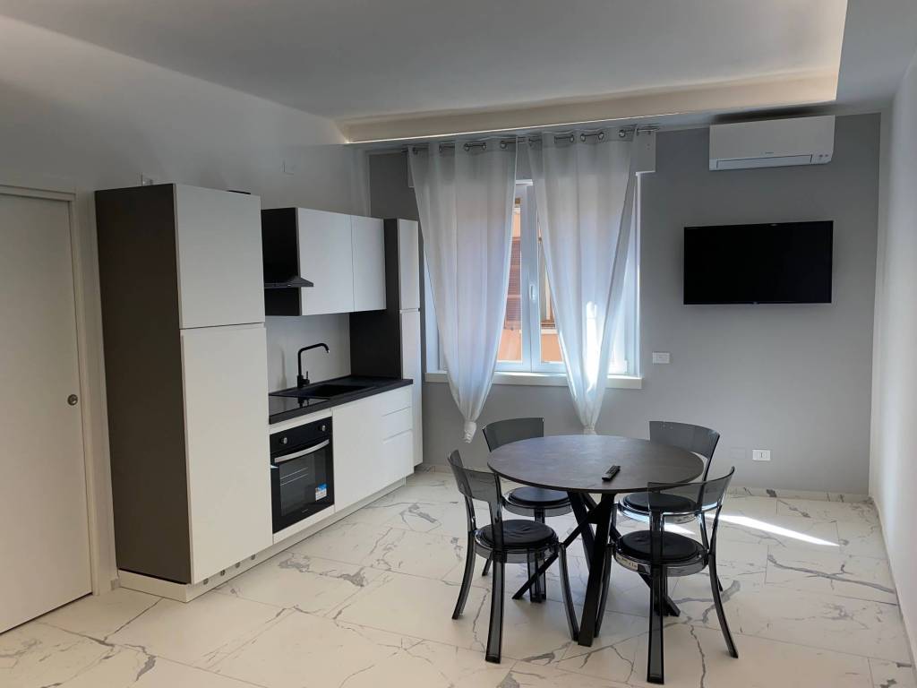 appartamento in affitto a Desenzano del Garda