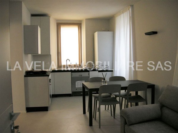 appartamento in affitto a Desenzano del Garda