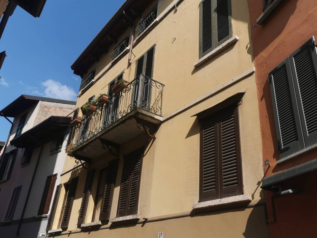 appartamento in affitto a Desenzano del Garda