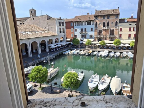 appartamento in affitto a Desenzano del Garda