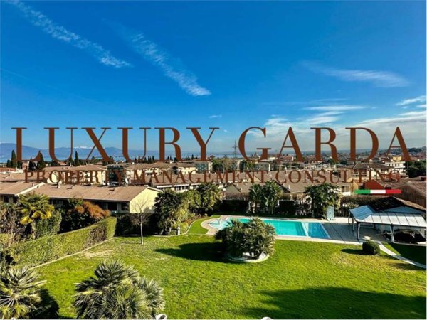 casa indipendente in affitto a Desenzano del Garda
