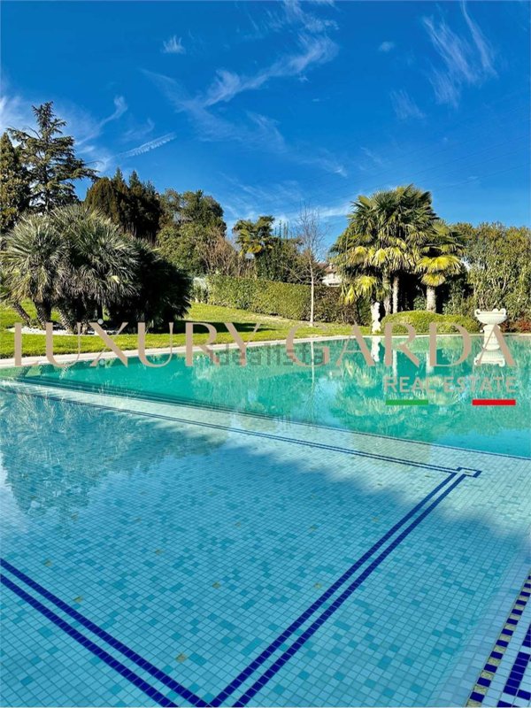 casa indipendente in affitto a Desenzano del Garda