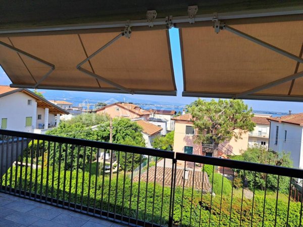 appartamento in affitto a Desenzano del Garda