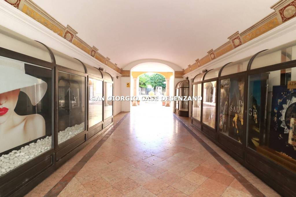 appartamento in affitto a Desenzano del Garda
