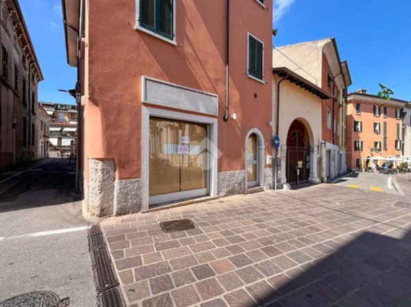 appartamento in affitto a Desenzano del Garda