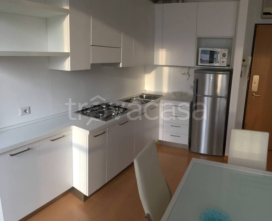 appartamento in affitto a Desenzano del Garda