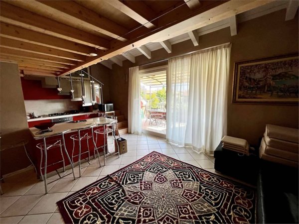 appartamento in affitto a Desenzano del Garda