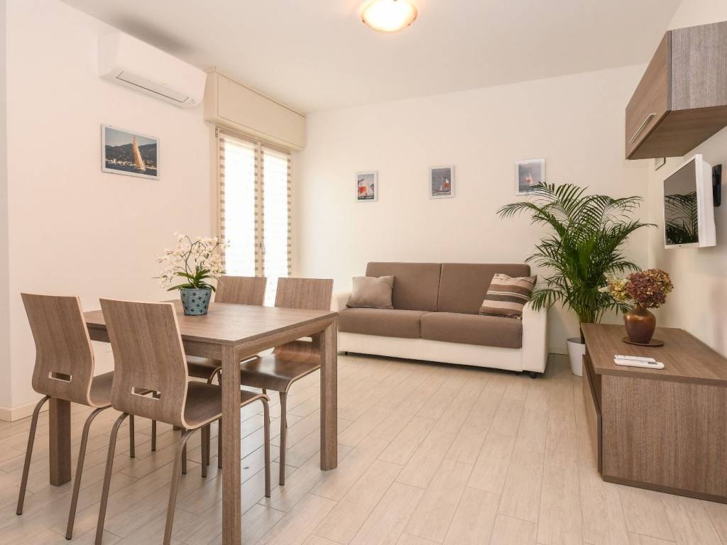 appartamento in affitto a Desenzano del Garda