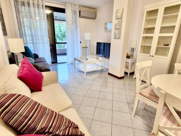 appartamento in affitto a Desenzano del Garda in zona Rivoltella