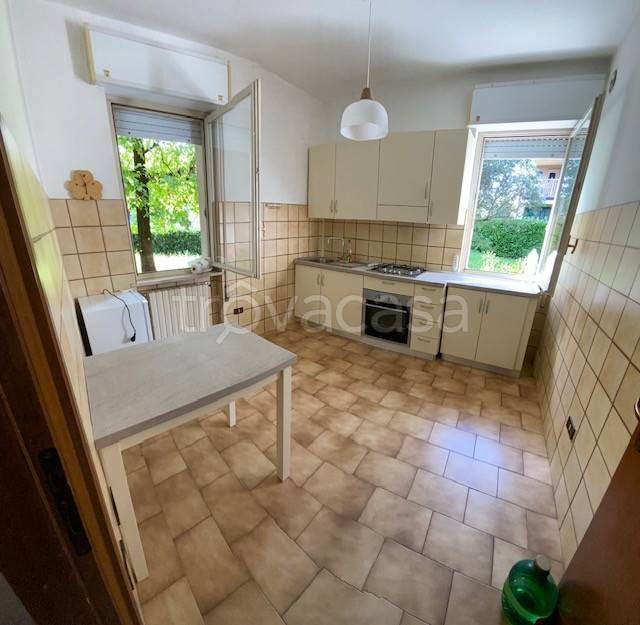 casa indipendente in affitto a Desenzano del Garda