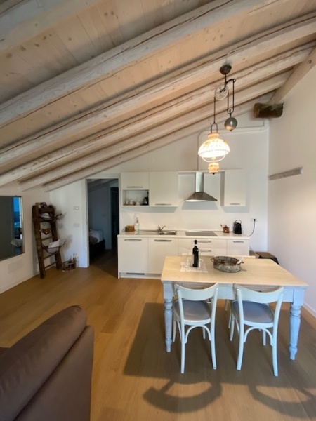 appartamento in affitto a Desenzano del Garda