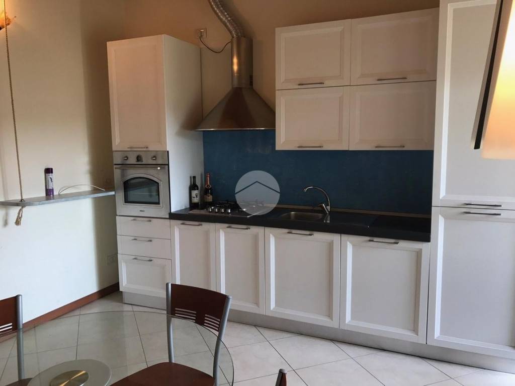 appartamento in affitto a Desenzano del Garda