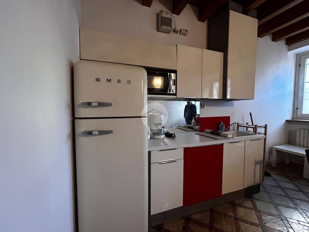 appartamento in affitto a Desenzano del Garda