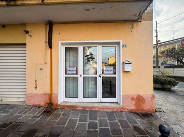 appartamento in affitto a Desenzano del Garda in zona Rivoltella