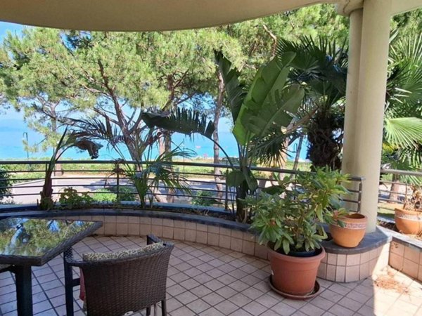 appartamento in affitto a Desenzano del Garda