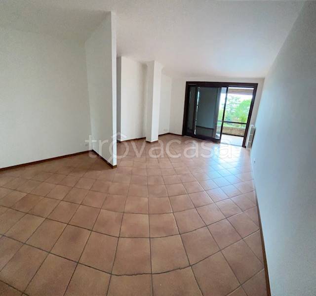 appartamento in affitto a Desenzano del Garda