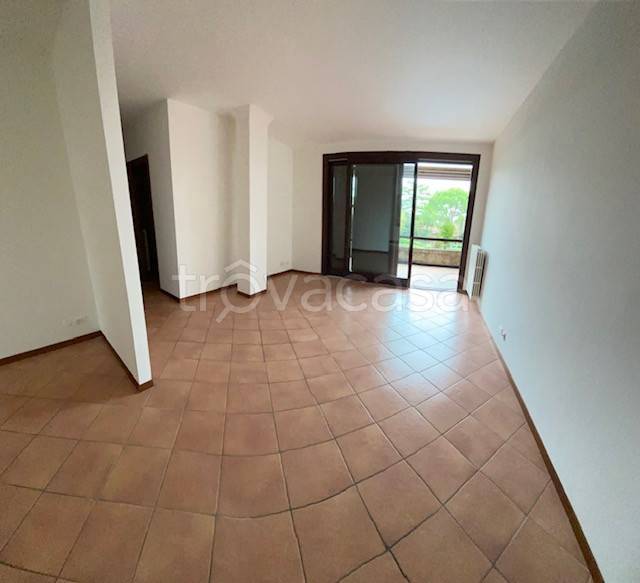 appartamento in affitto a Desenzano del Garda