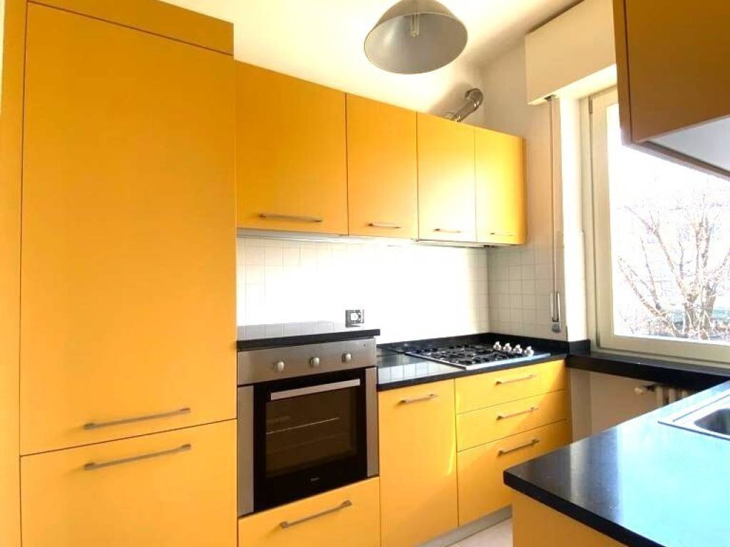 appartamento in affitto a Desenzano del Garda