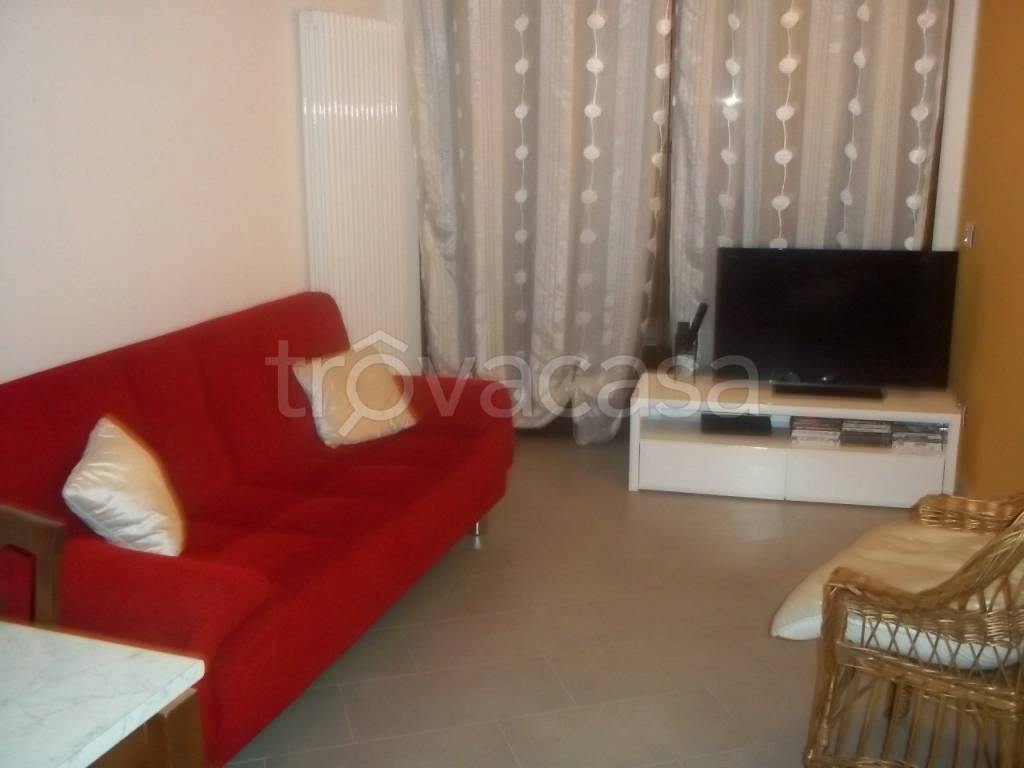 appartamento in affitto a Desenzano del Garda