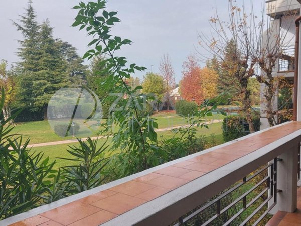 appartamento in affitto a Desenzano del Garda