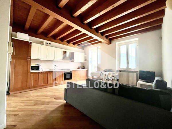 appartamento in affitto a Desenzano del Garda