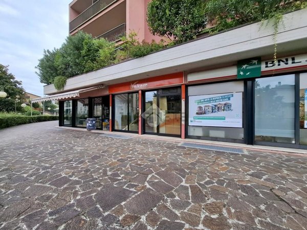 ufficio in affitto a Desenzano del Garda