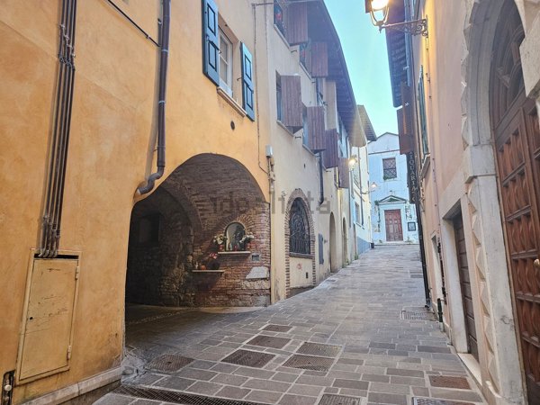 appartamento in affitto a Desenzano del Garda