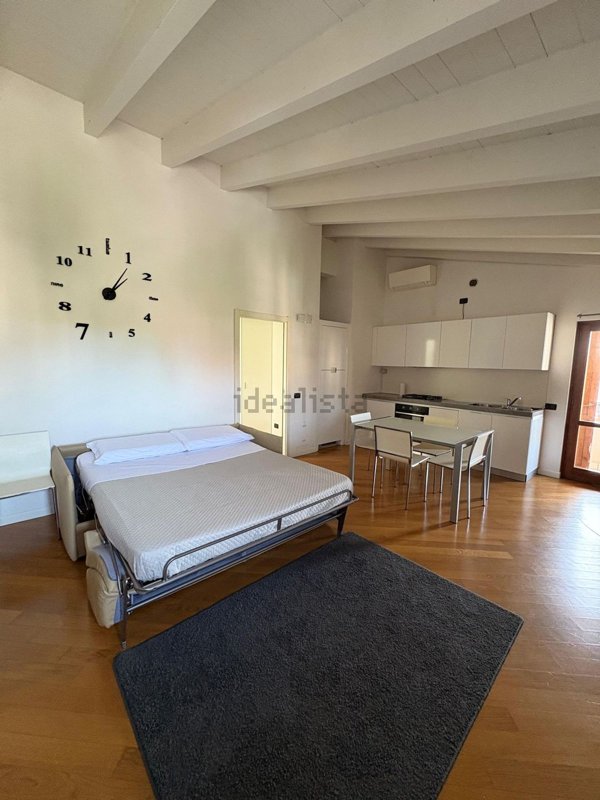 appartamento in affitto a Desenzano del Garda