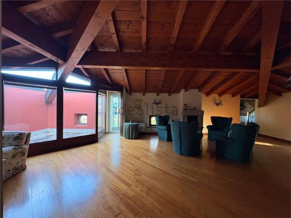 appartamento in affitto a Desenzano del Garda