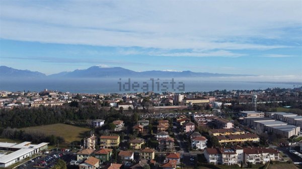 appartamento in affitto a Desenzano del Garda