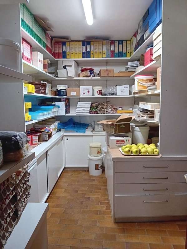 negozio in affitto a Desenzano del Garda