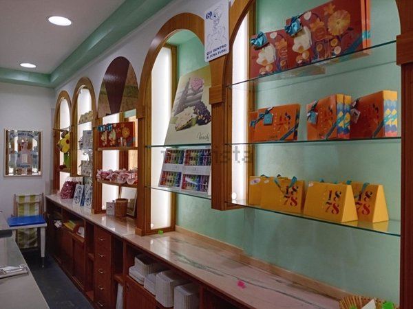 negozio in affitto a Desenzano del Garda