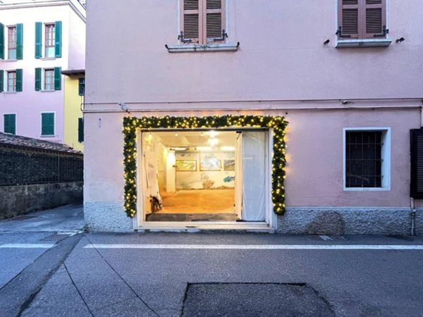negozio in affitto a Desenzano del Garda