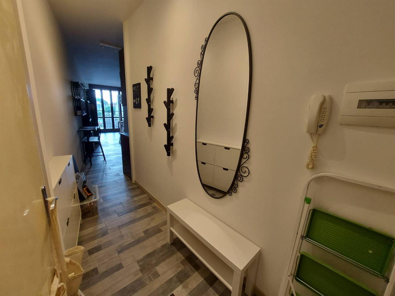 appartamento in affitto a Desenzano del Garda in zona Rivoltella