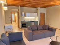 appartamento in affitto a Desenzano del Garda