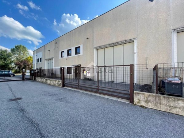 capannone in affitto a Desenzano del Garda