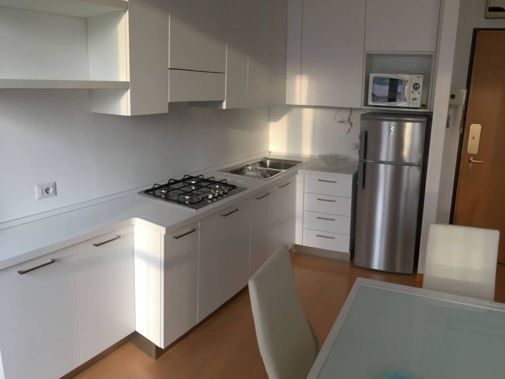 appartamento in affitto a Desenzano del Garda