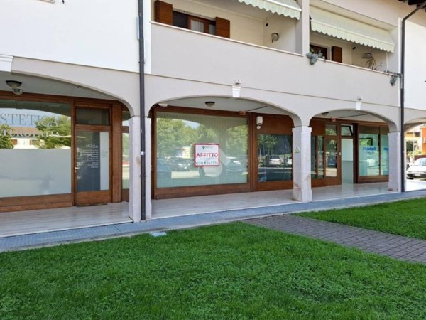 ufficio in affitto a Desenzano del Garda in zona San Martino della Battaglia