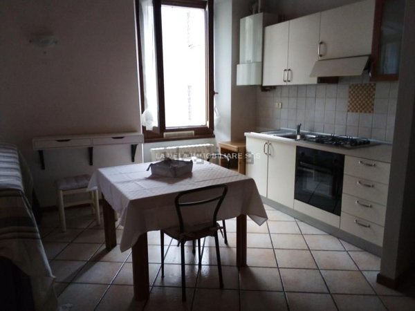 appartamento in affitto a Desenzano del Garda