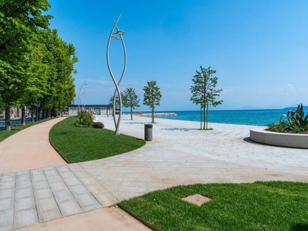 appartamento in affitto a Desenzano del Garda