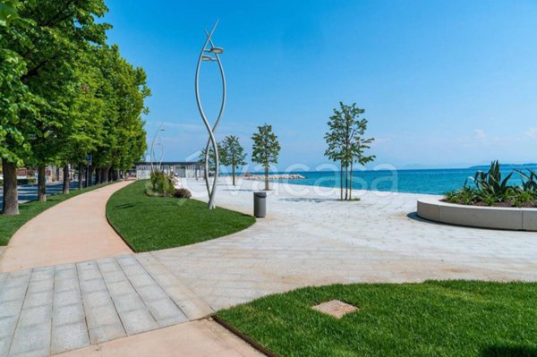 appartamento in affitto a Desenzano del Garda