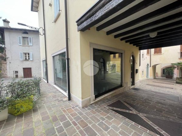 ufficio in affitto a Desenzano del Garda