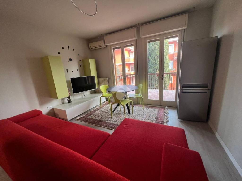 appartamento in affitto a Desenzano del Garda