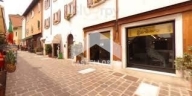 ufficio in affitto a Desenzano del Garda in zona Rivoltella