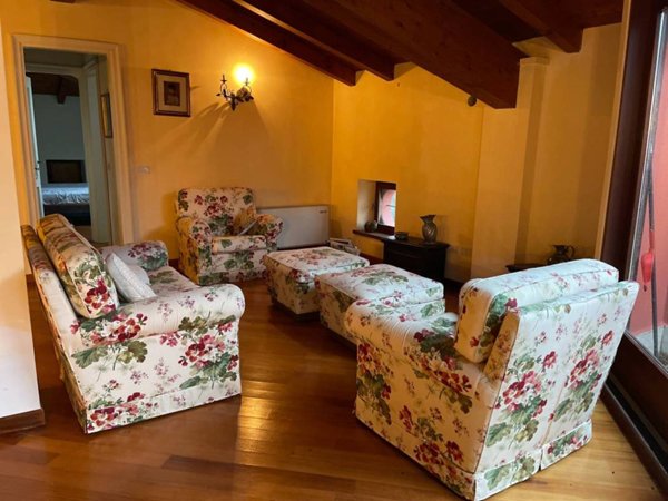 appartamento a Desenzano del Garda in zona San Martino della Battaglia