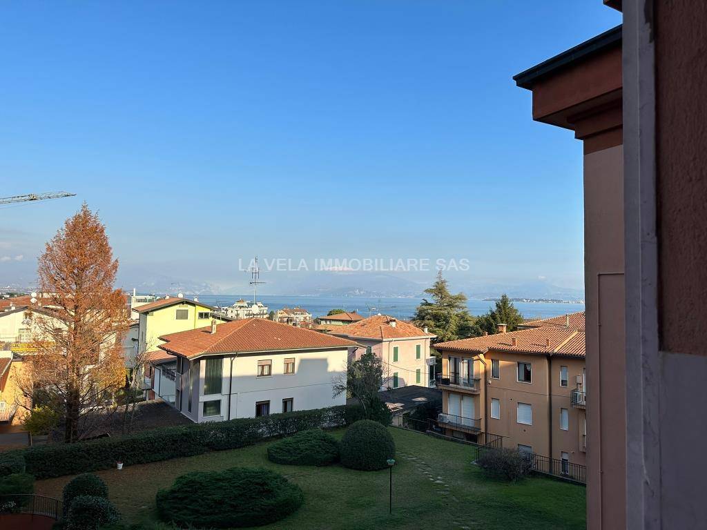 appartamento in affitto a Desenzano del Garda