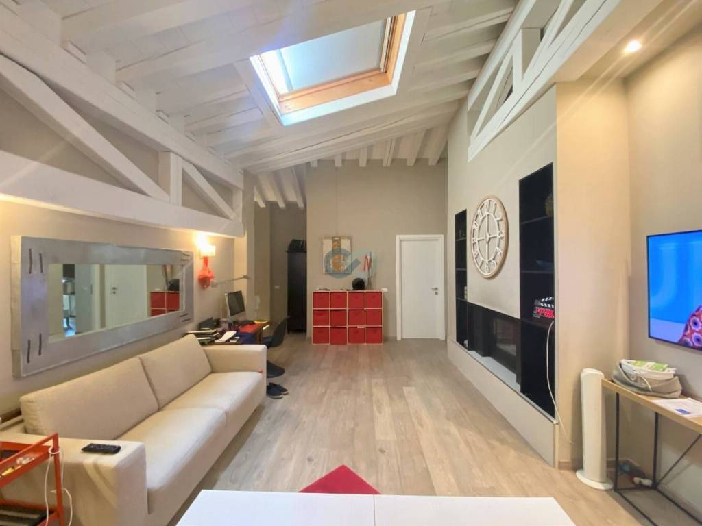 appartamento in affitto a Desenzano del Garda