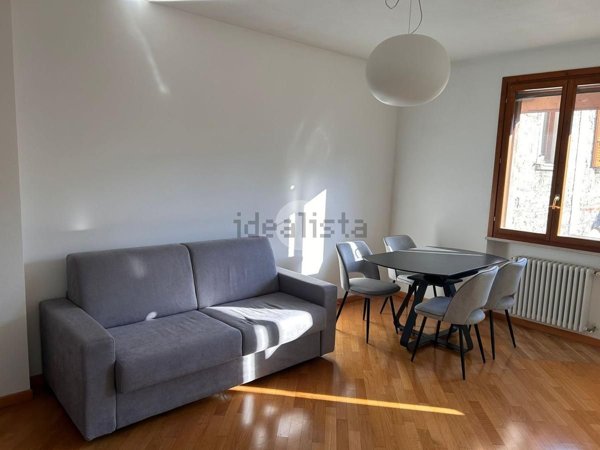 appartamento in affitto a Desenzano del Garda